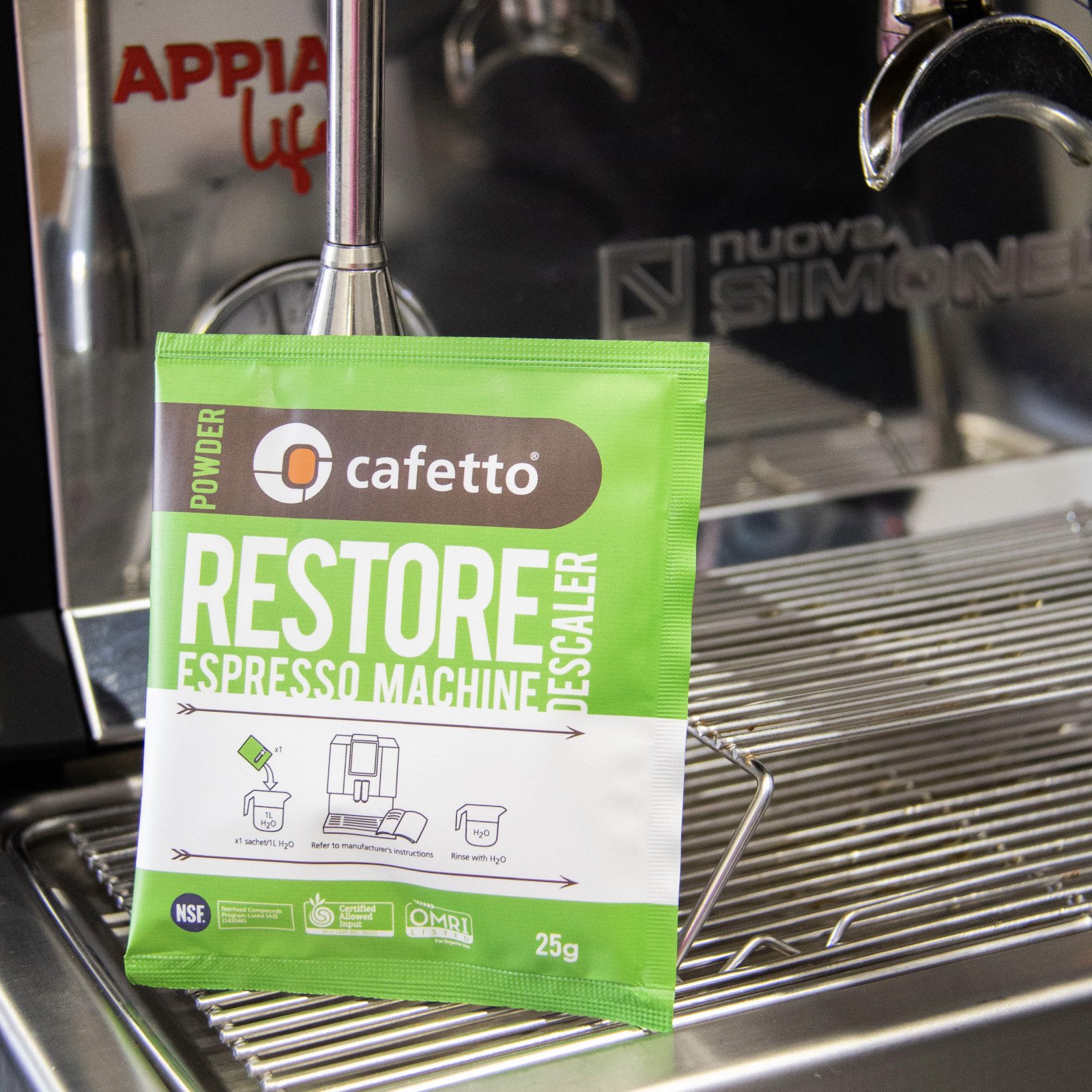 Odvápňovač kávovarů Cafetto ve formě prášku.